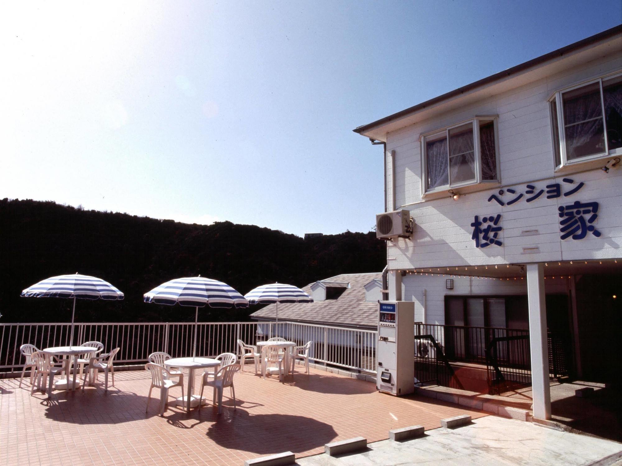 איזו Sea Side Pension Sakuraya מראה חיצוני תמונה